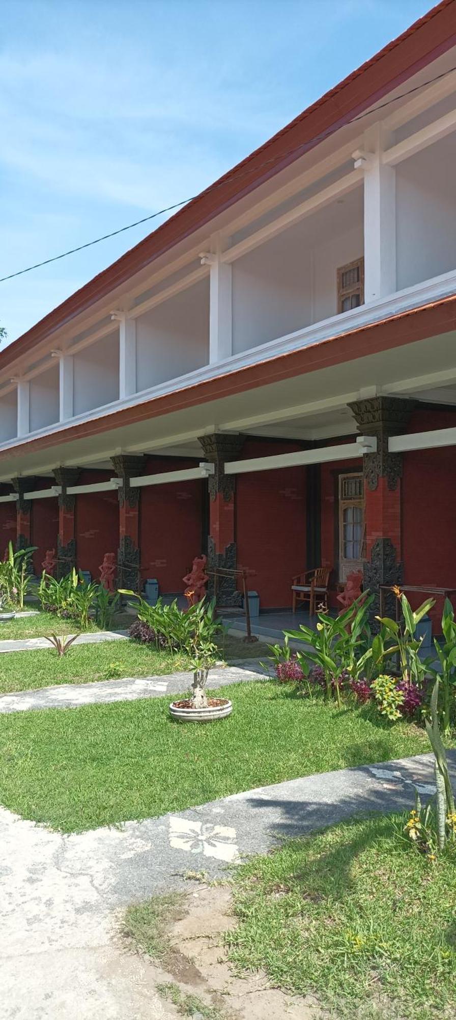 Hotel My New Lovina (Bali)