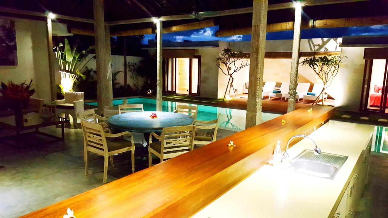 Lovely 4br Private Pool With Sundeck! 10mins Ride To Villa *