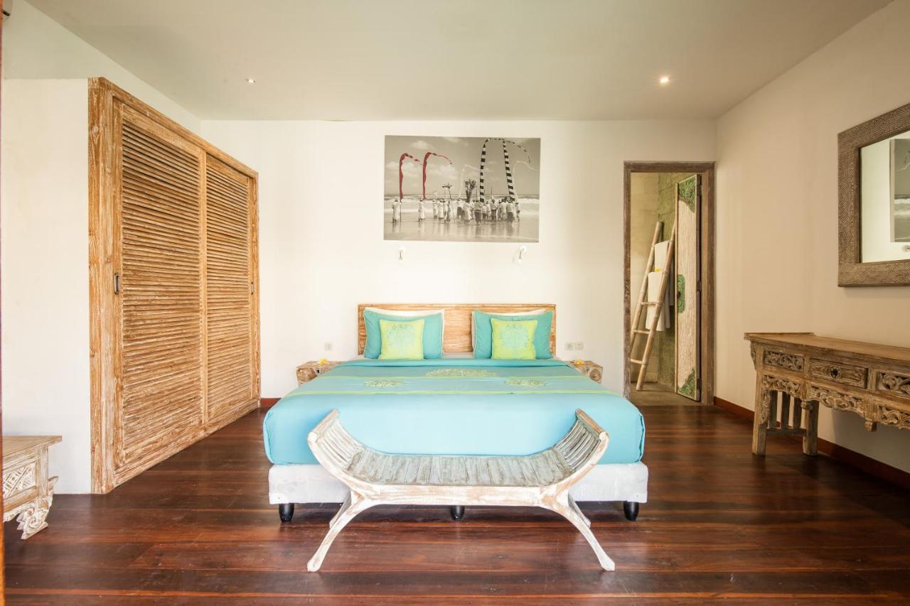 Lovely 4br Private Pool With Sundeck! 10mins Ride To Villa