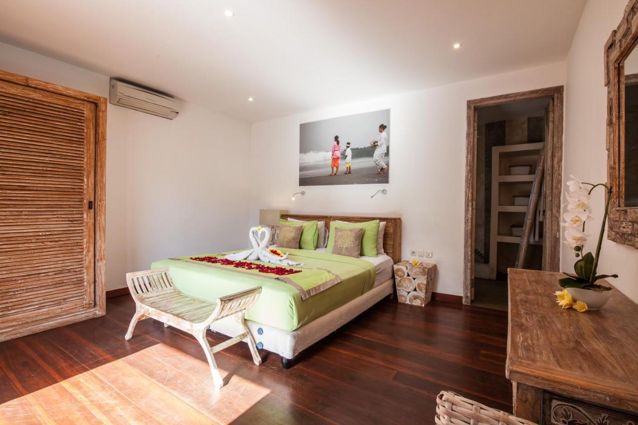 Villa Lovely 4br Private Pool With Sundeck! 10mins Ride To Canggu (Bali)