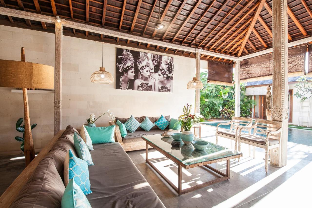 Lovely 4br Private Pool With Sundeck! 10mins Ride To Villa