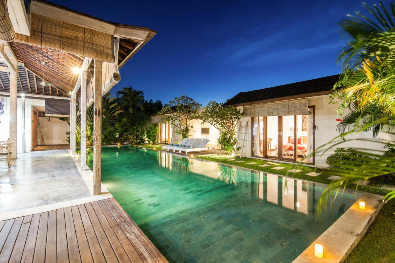 Lovely 4br Private Pool With Sundeck! 10mins Ride To Villa *