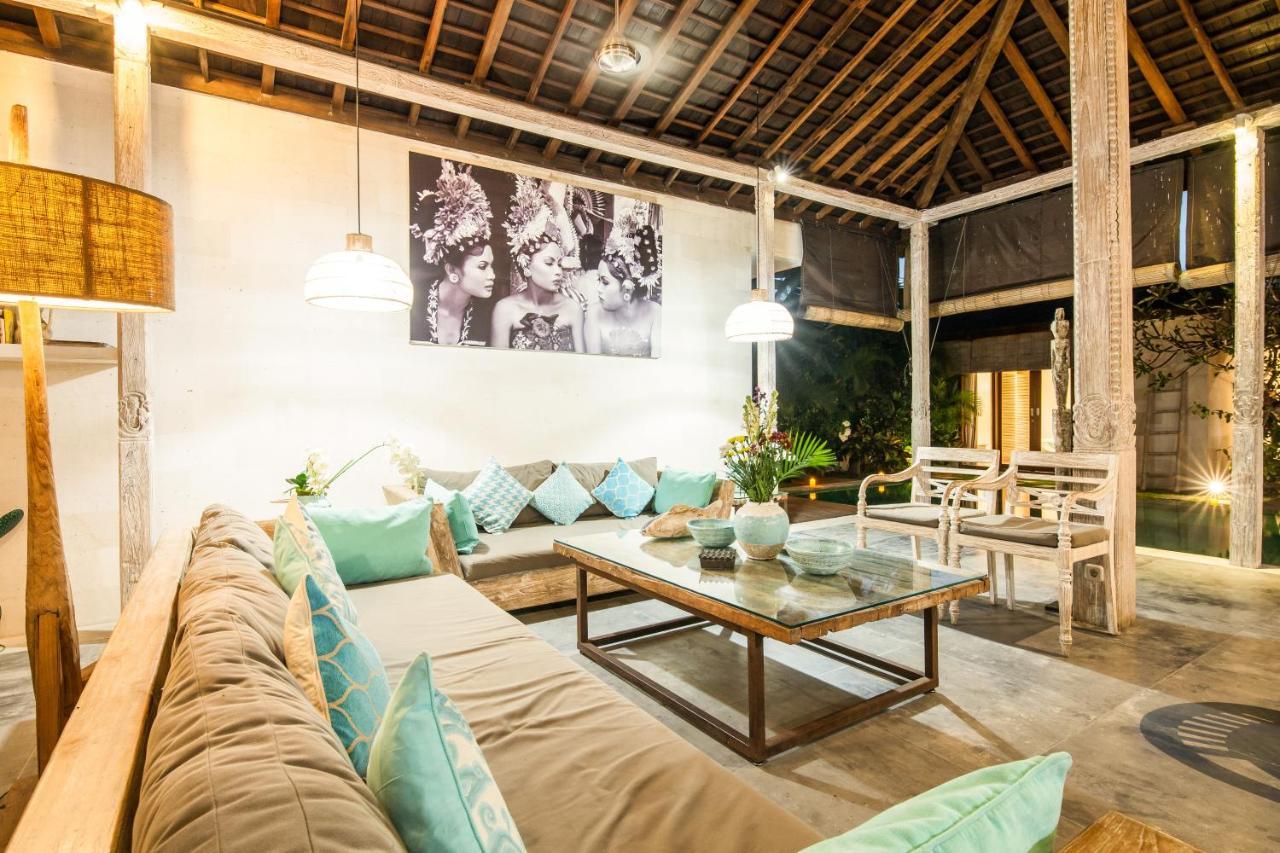 Villa Lovely 4br Private Pool With Sundeck! 10mins Ride To Canggu (Bali)