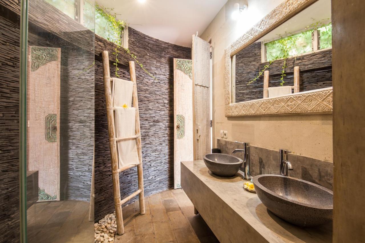 Lovely 4br Private Pool With Sundeck! 10mins Ride To Canggu (Bali)