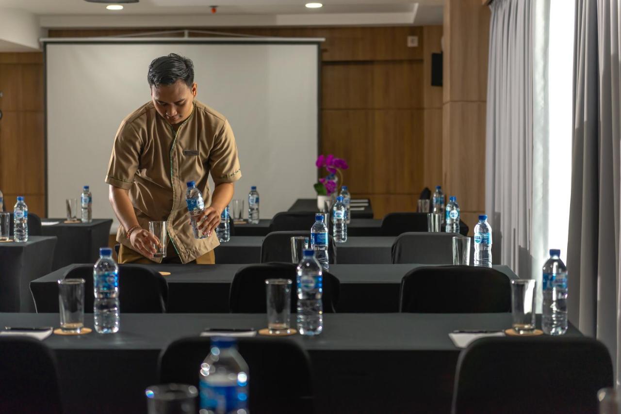 Dream Of Aventus Kuta Hotel 5*