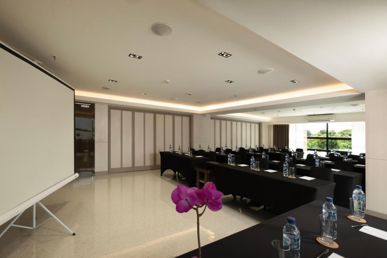 Dream Of Aventus Kuta Hotel 5*