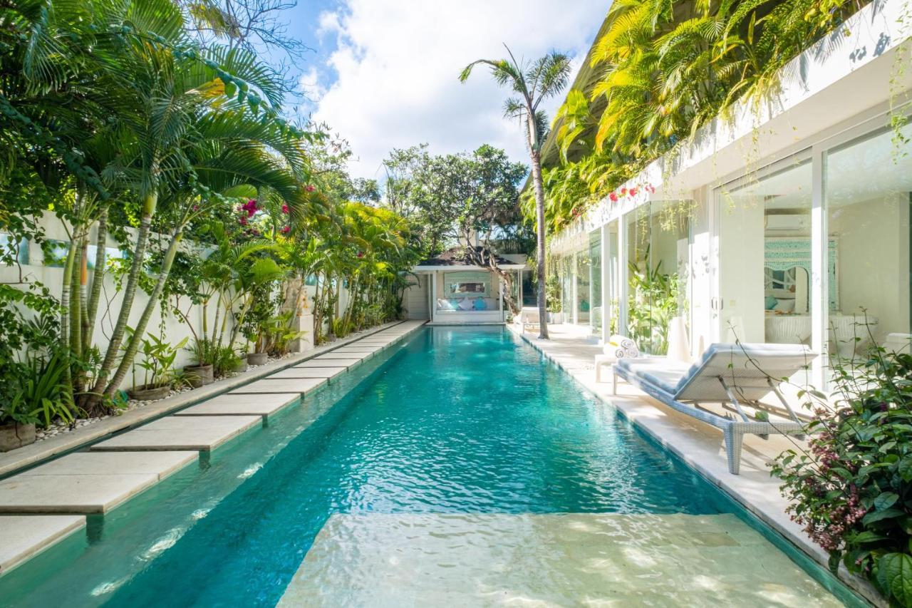 Puro Blanco Villa Kuta (Bali)