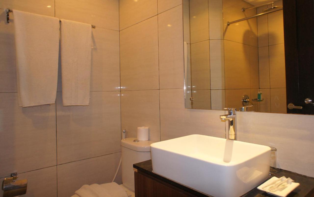 Grand Mirah Boutique