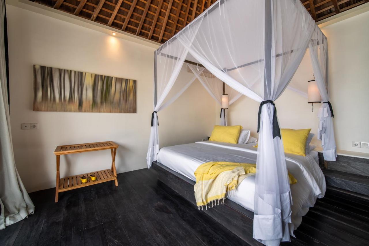 Katoni Lembongan *