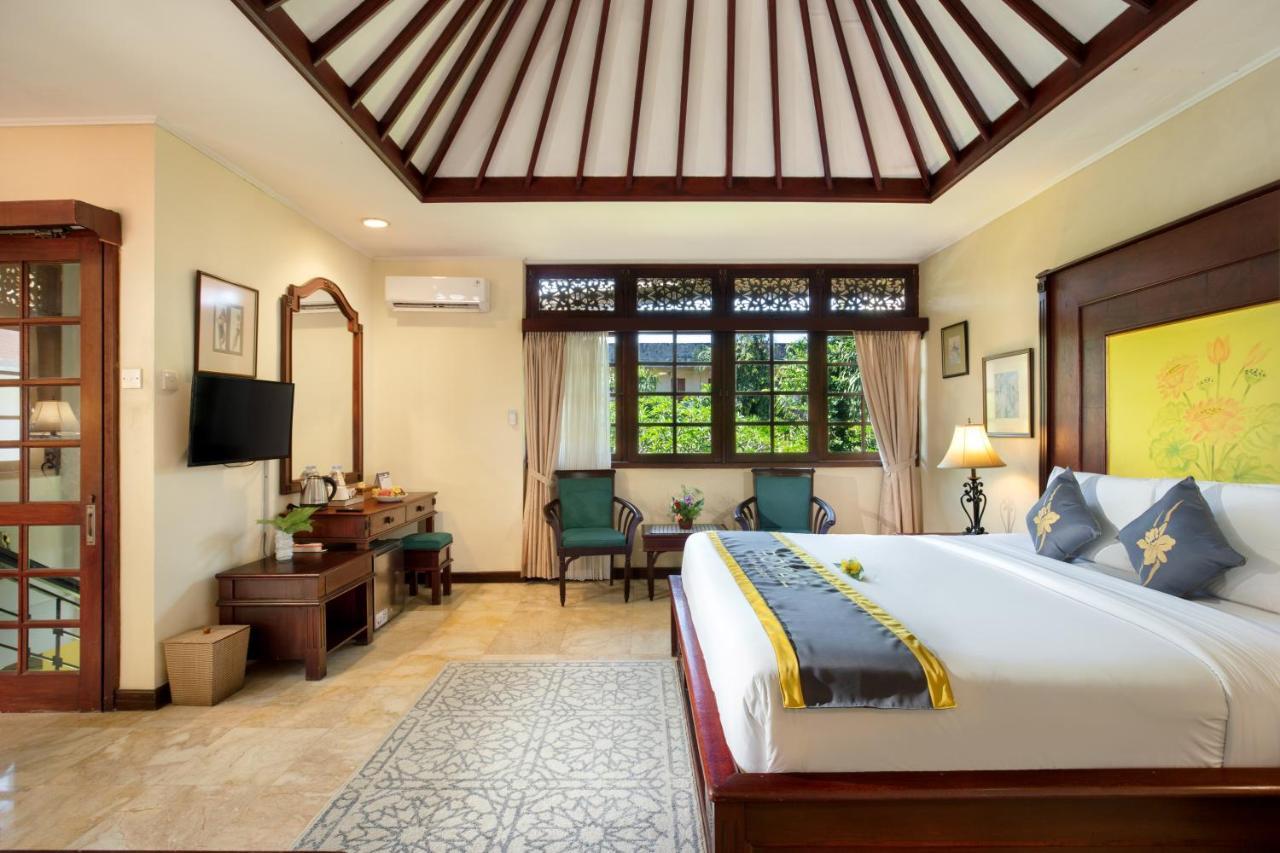 Royal And Bali 3*