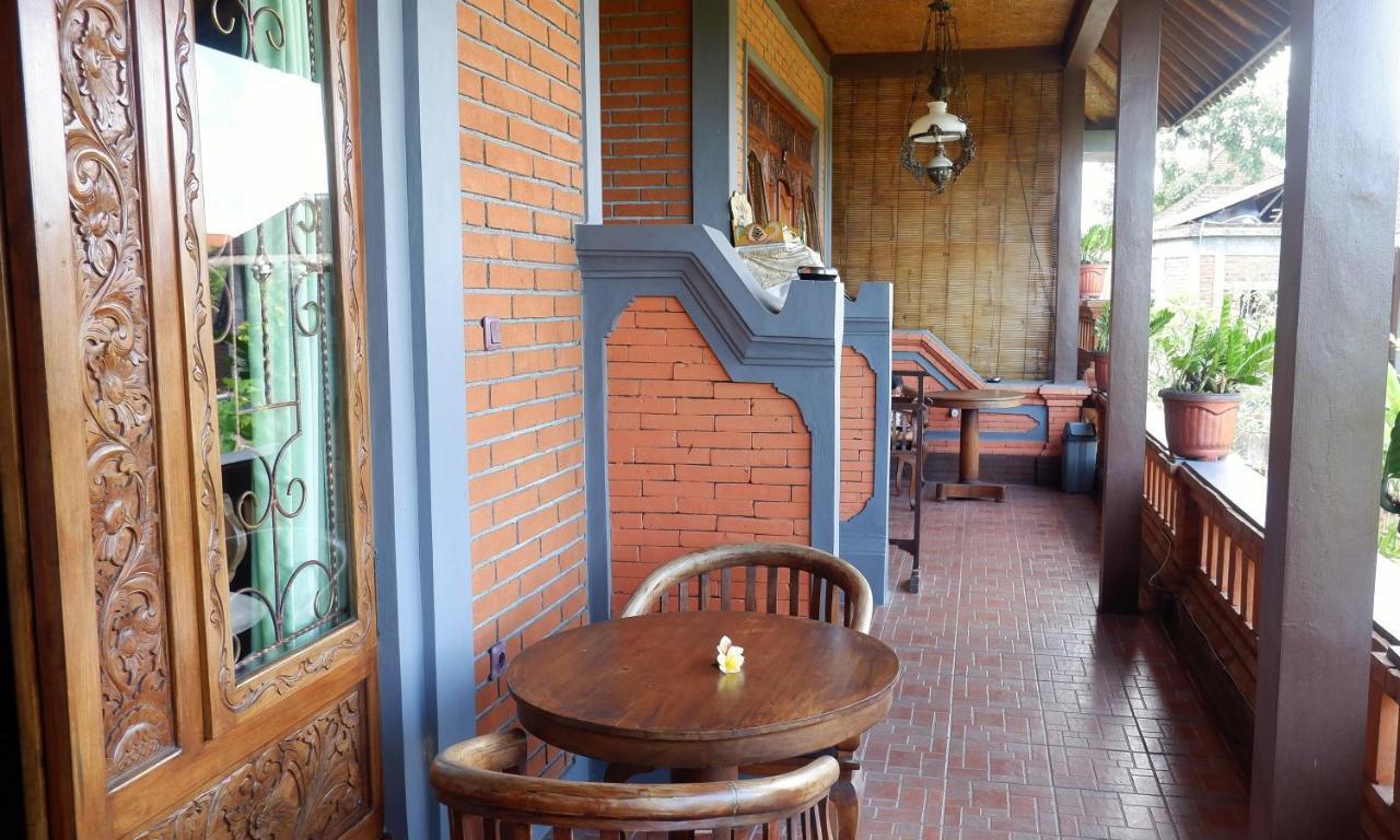 Danasari Homestay 2*