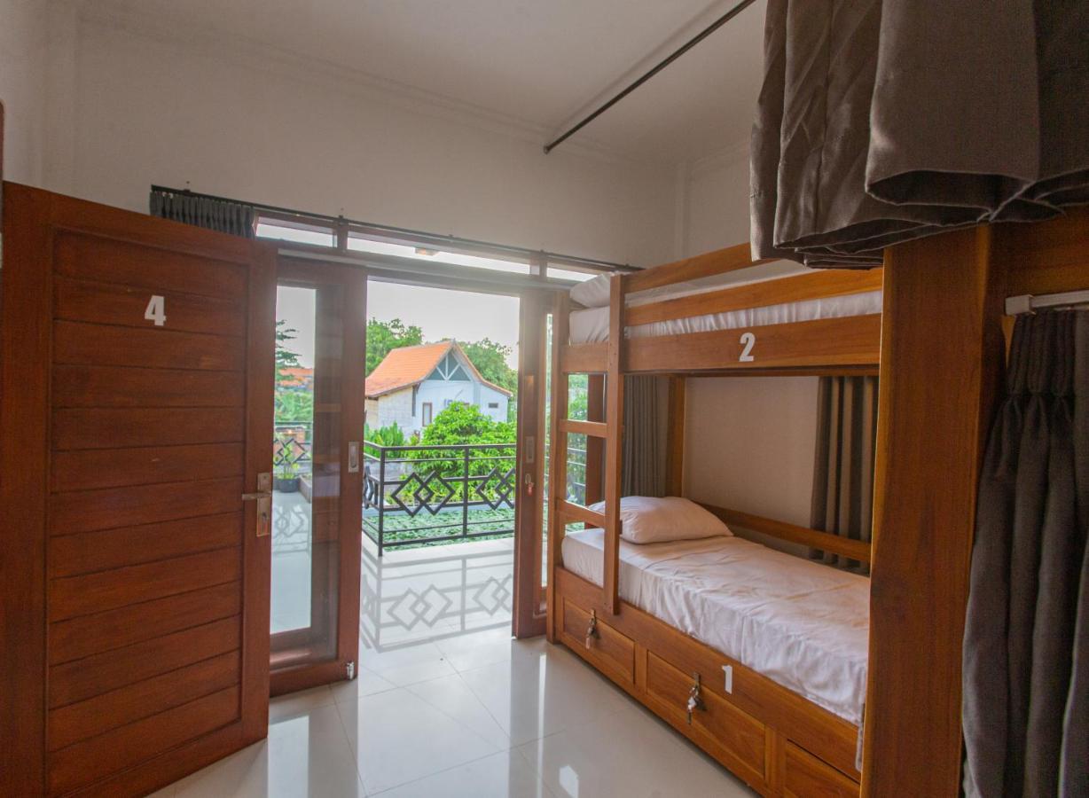 Zentiga Surf Hostel