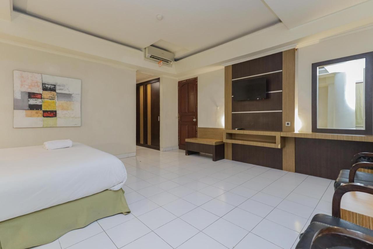 Hotel Urbanview Taman Suci Bali 3*