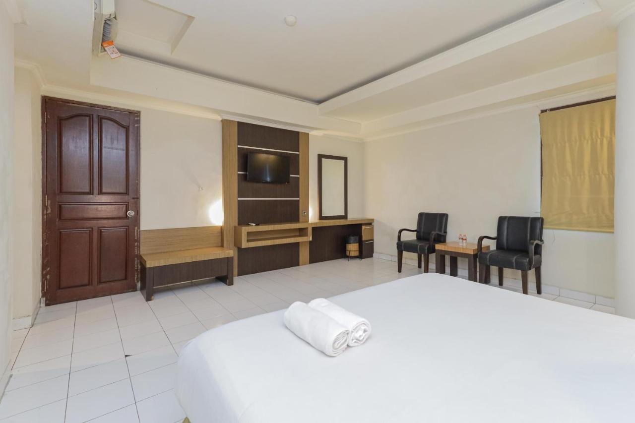 Urbanview Taman Suci Bali Hotel