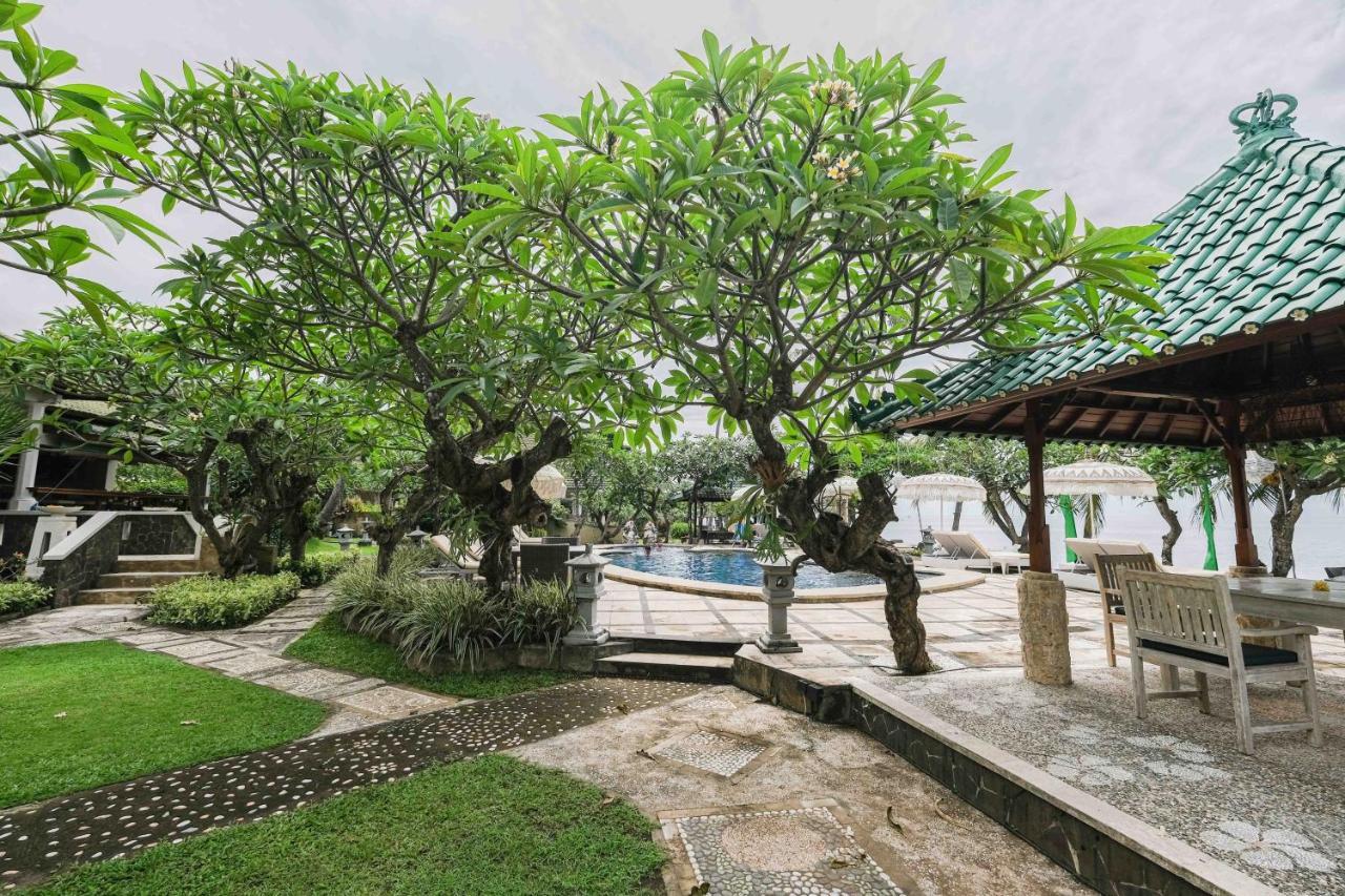 Poinciana Holiday park Tejakula