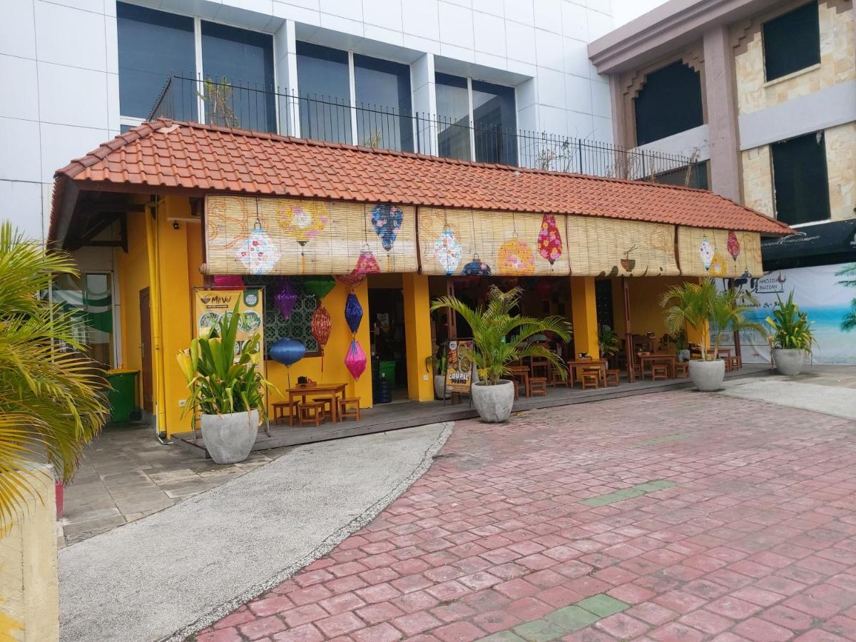 Radha Bali Hotel 2*