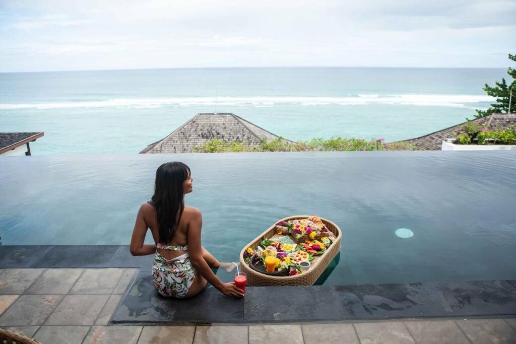 Ocean View With Private Villa Nusa Dua (Bali)