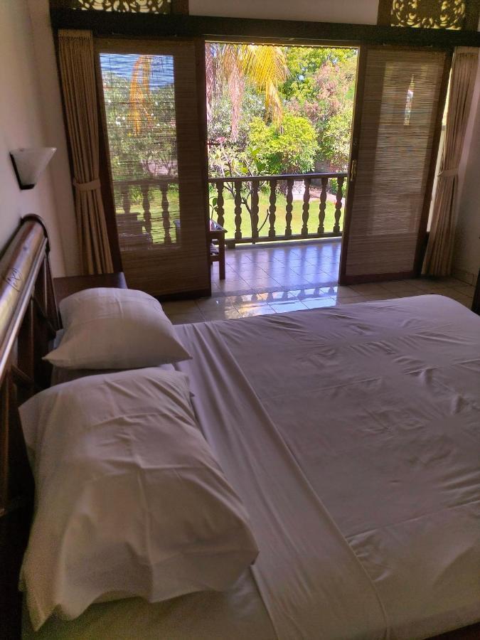 Resor Seaside 3*