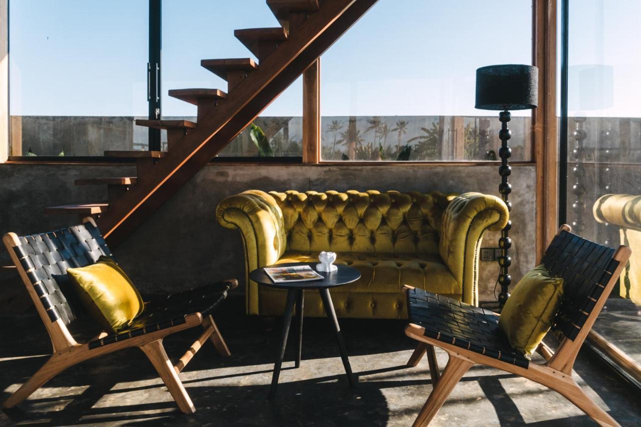 Chic Designer - Steps From Lima Villa *