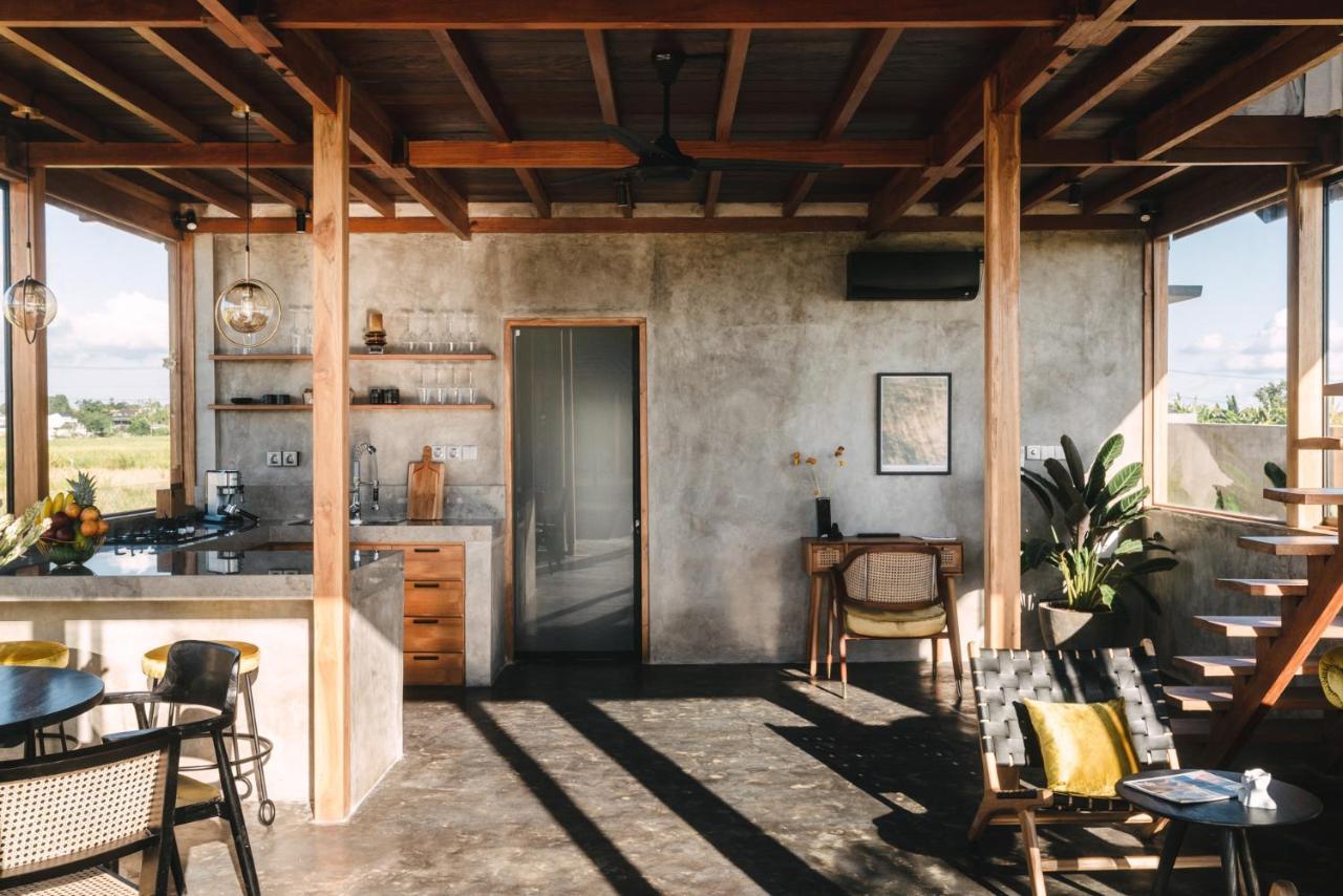 Chic Designer - Steps From Lima Villa Canggu (Bali)