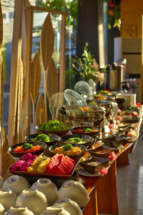 Royal And Bali Formerly Royal Tunjung Bali & 3*