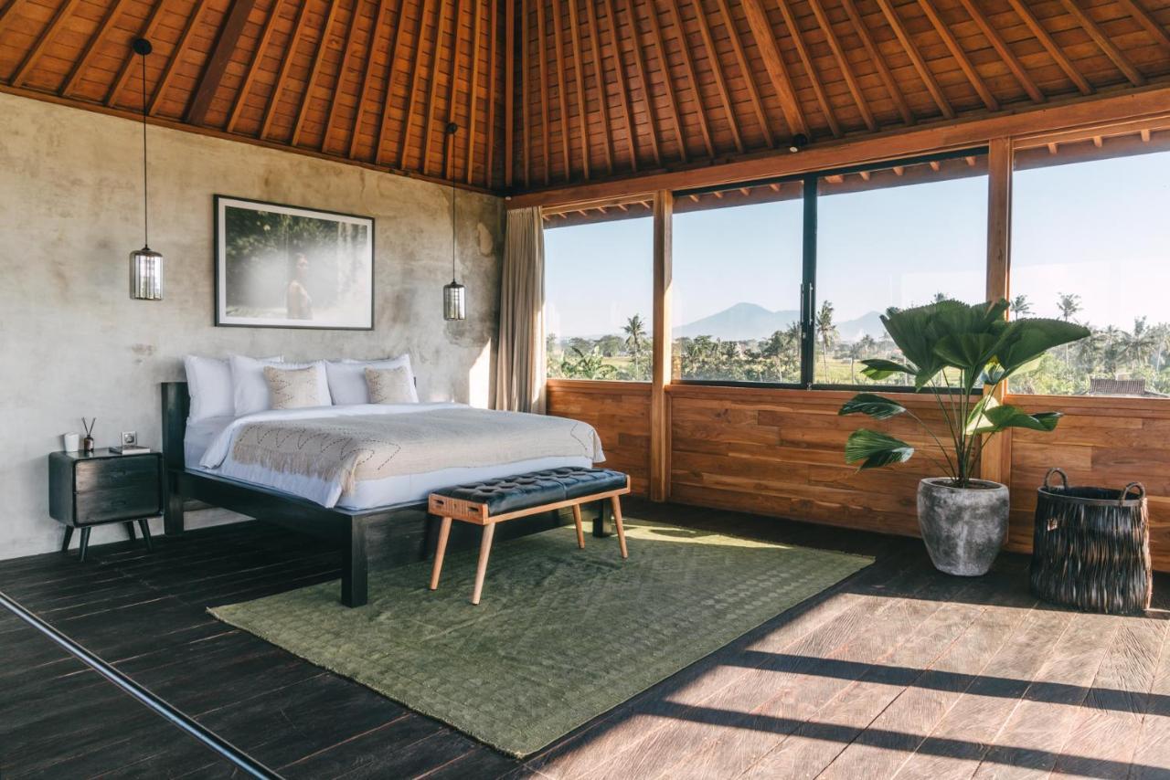 Chic Designer - Steps From Lima Villa *