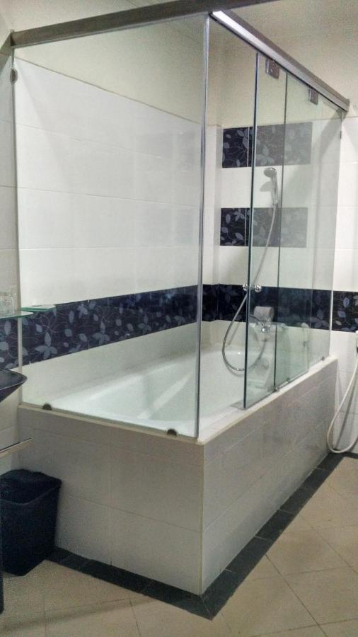 Hotel Maxi Kedonganan