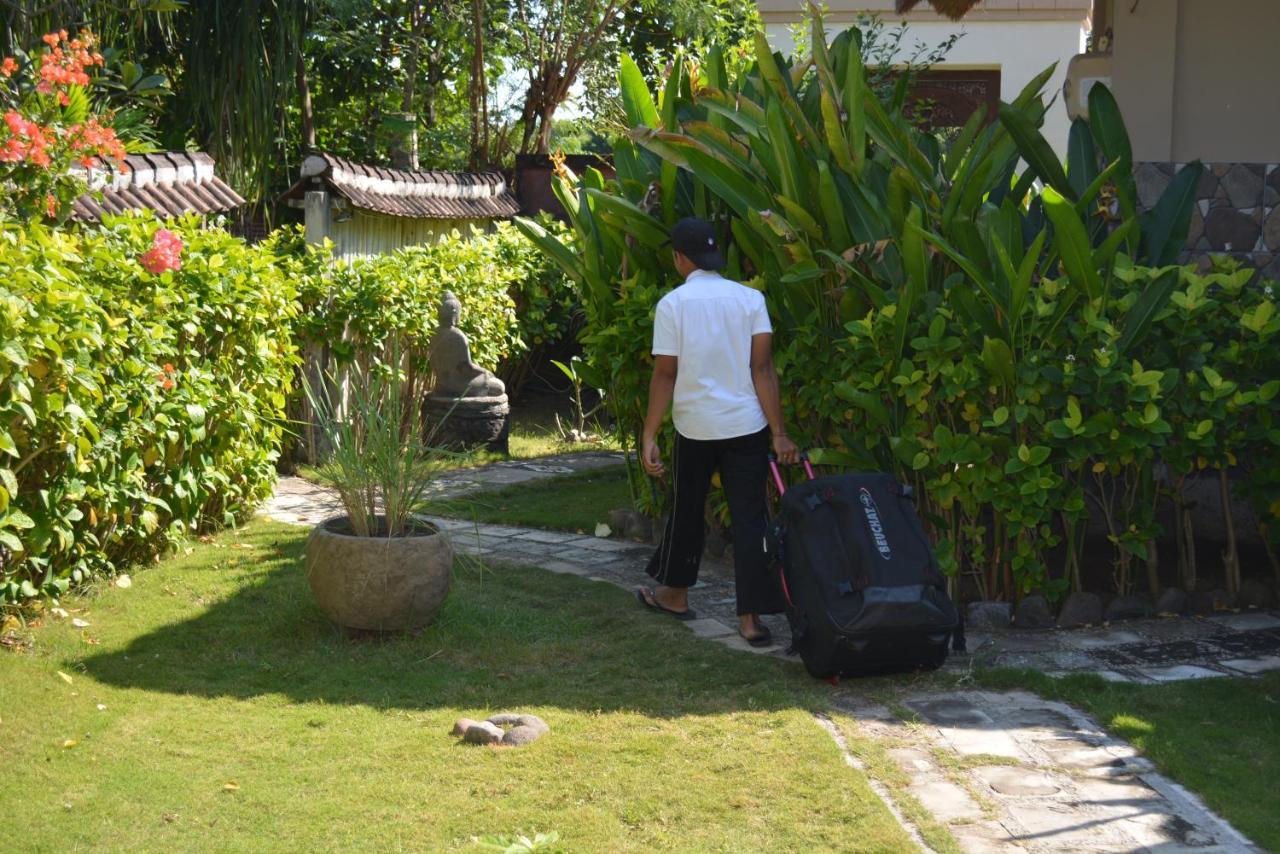 Sunia Loka Bungalows&dive Center 3* Pemuteran (Bali)