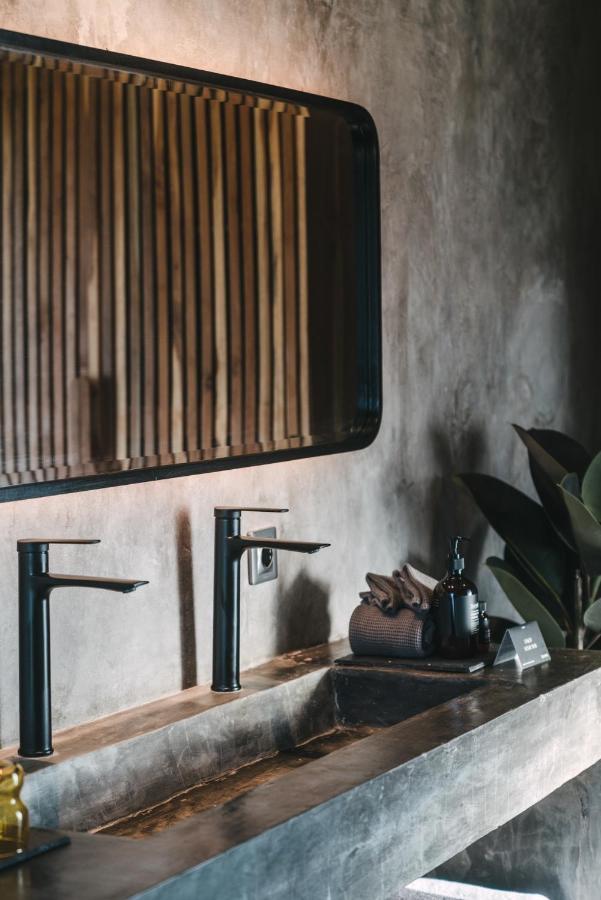 Villa Chic Designer - Steps From Lima Canggu (Bali)
