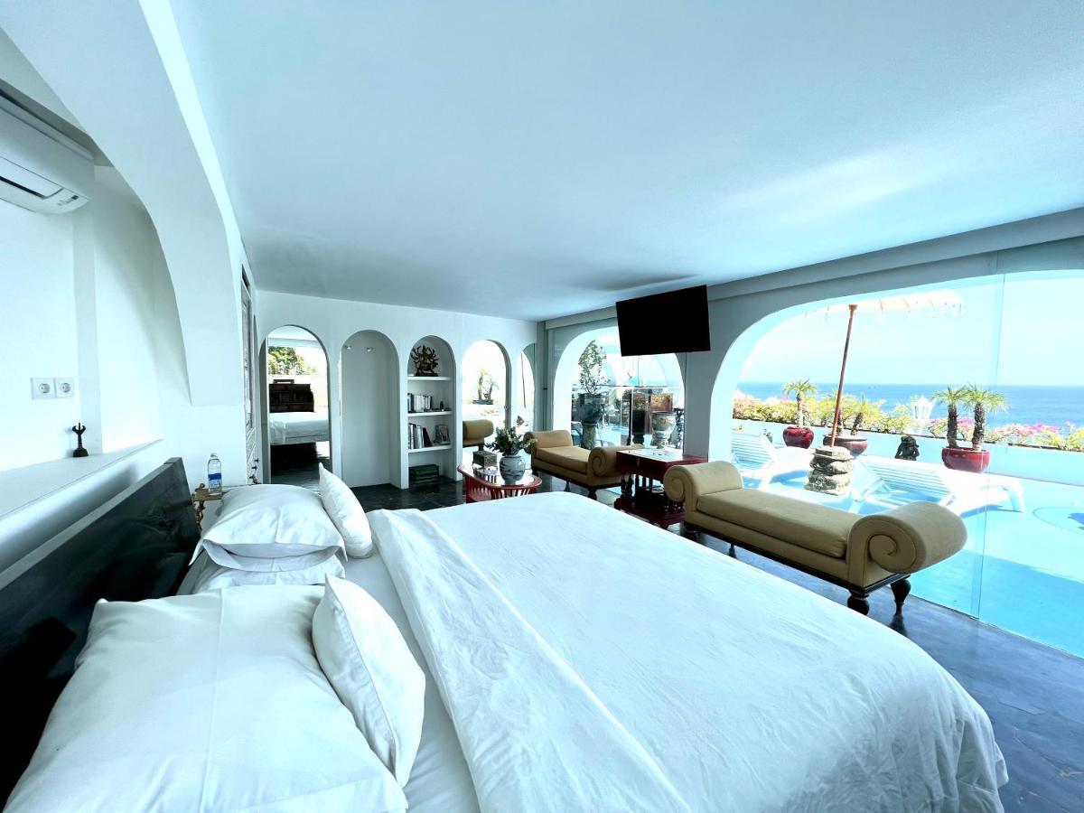 Morabito Art Cliff Villa
