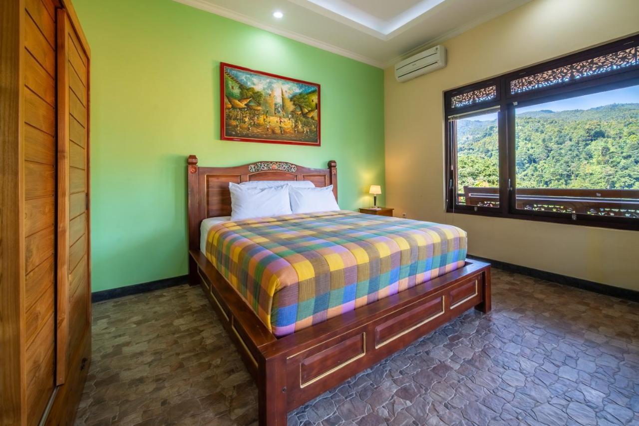 Selonding Batu Tempat Tidur & Sarapan 4*