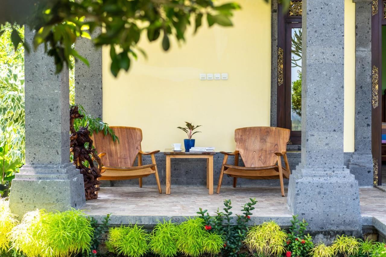 Tempat Tidur & Sarapan Selonding Batu Sukasada