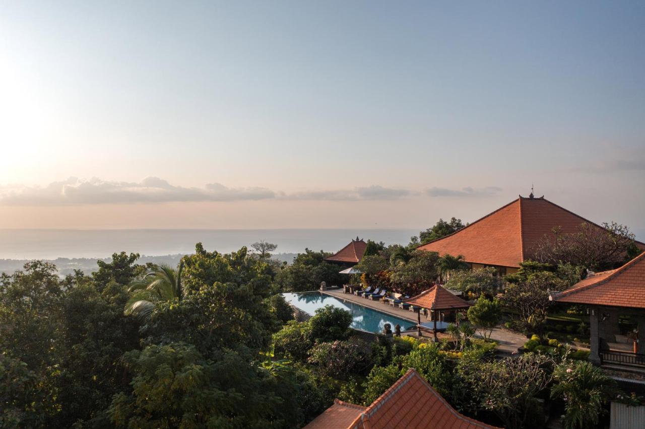 Selonding Batu Tempat Tidur & Sarapan 4*