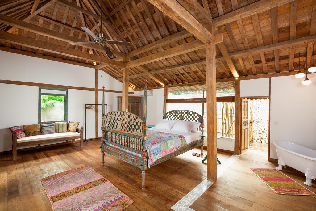 Bingin Dedaren 4 Bedrooms Villa *