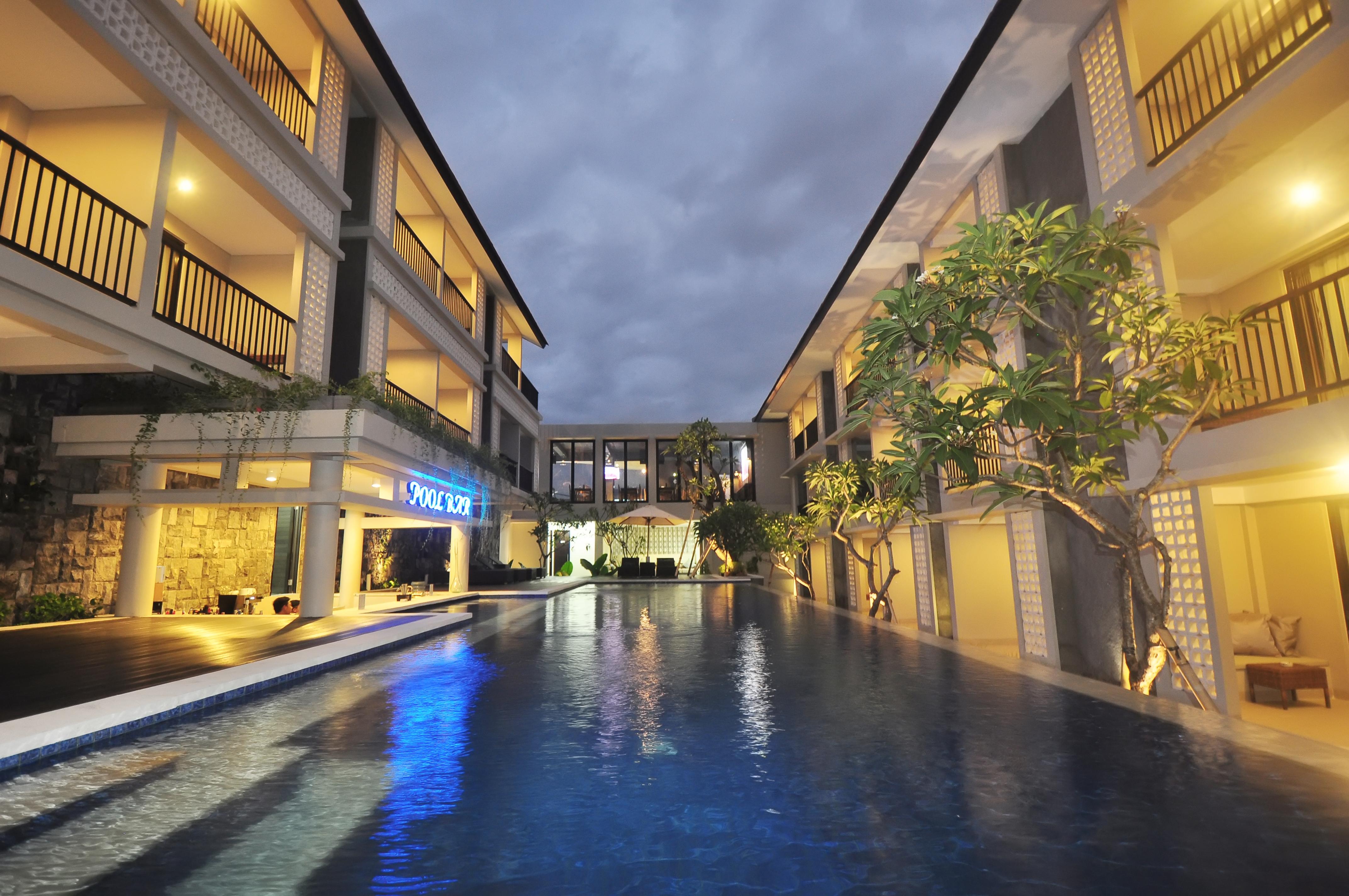 Grand Barong Hotel