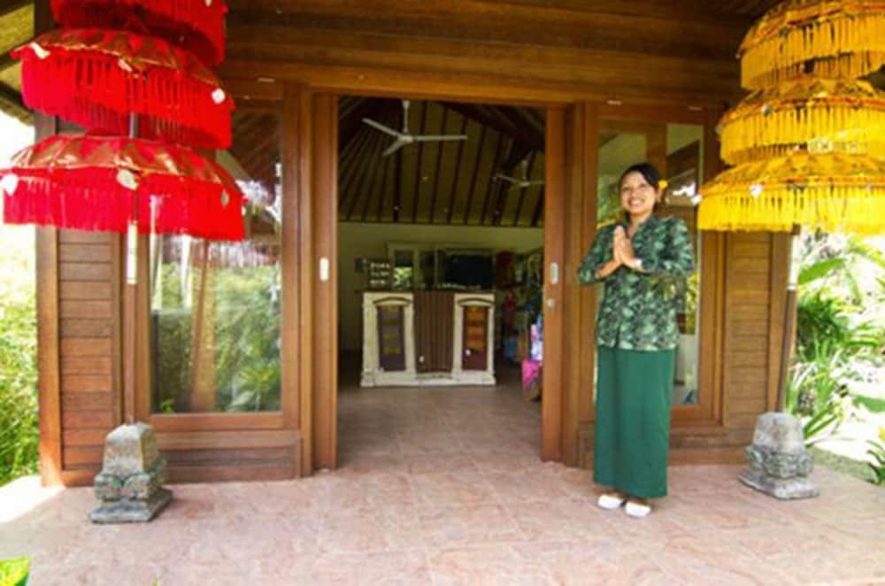 Alam Sari Keliki & 3*