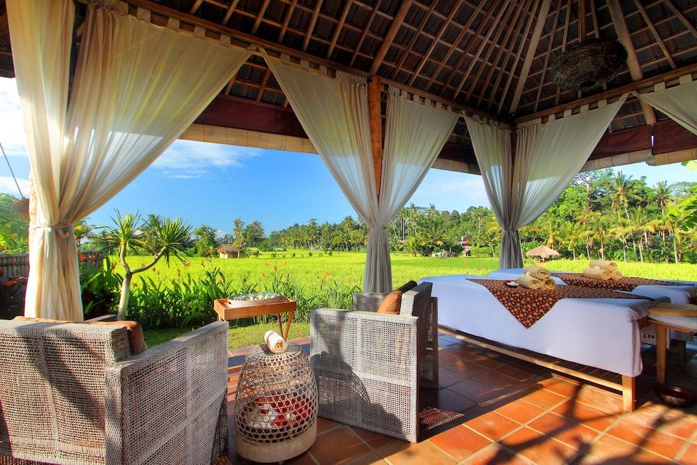 Mathis Retreat Hotel