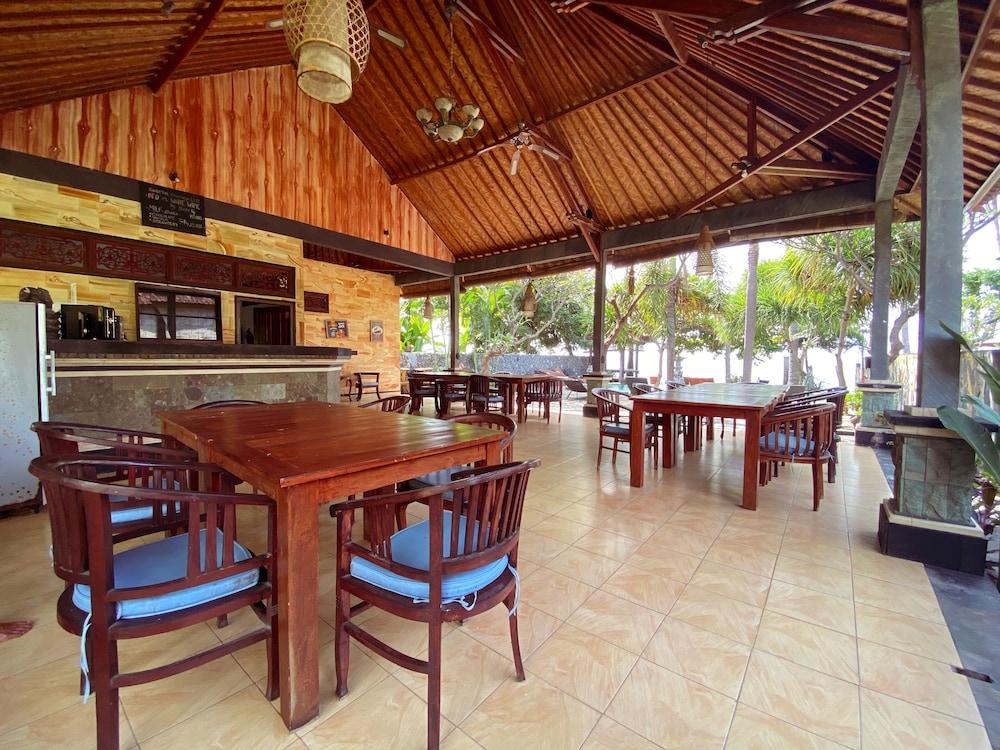 Bali Bhuana Holiday park 3*
