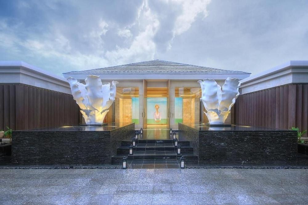 Mulia Villa *