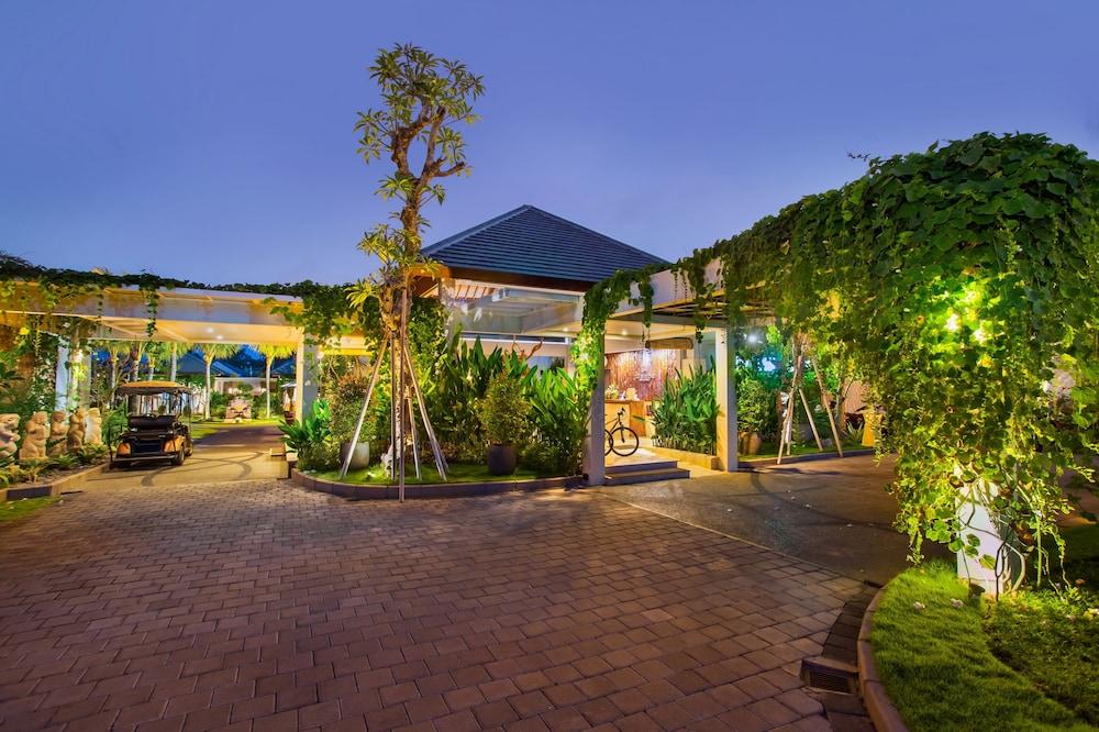 Lumbini And 4* Jimbaran (Bali)
