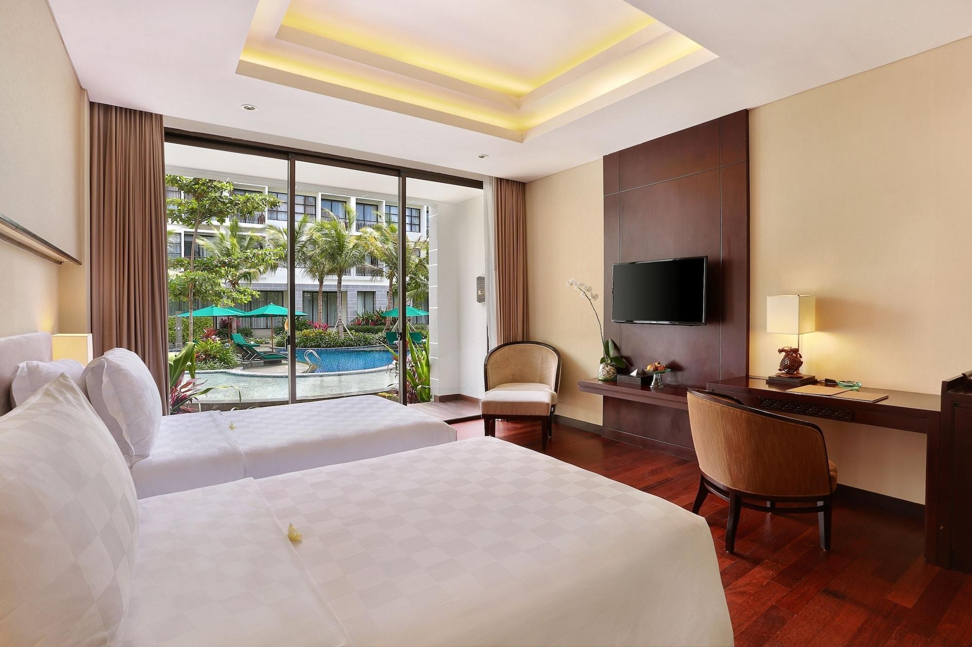 Bali Nusa Dua Hotel 5*