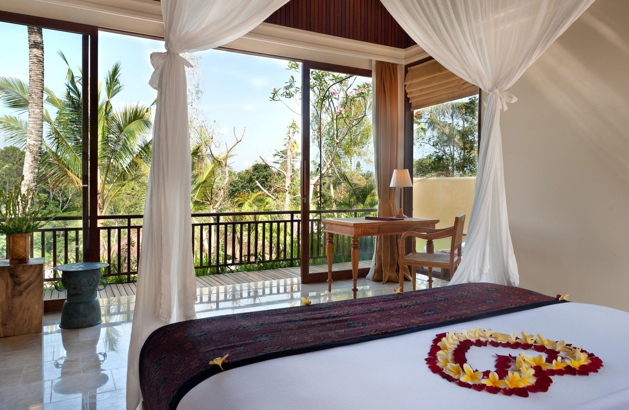 Resort Komaneka At Tanggayuda 5*