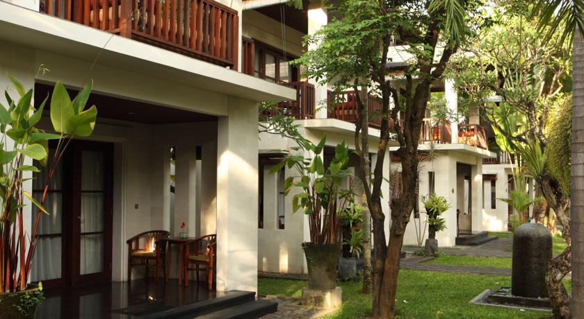 Griya Santrian A Beach Hotel 4*