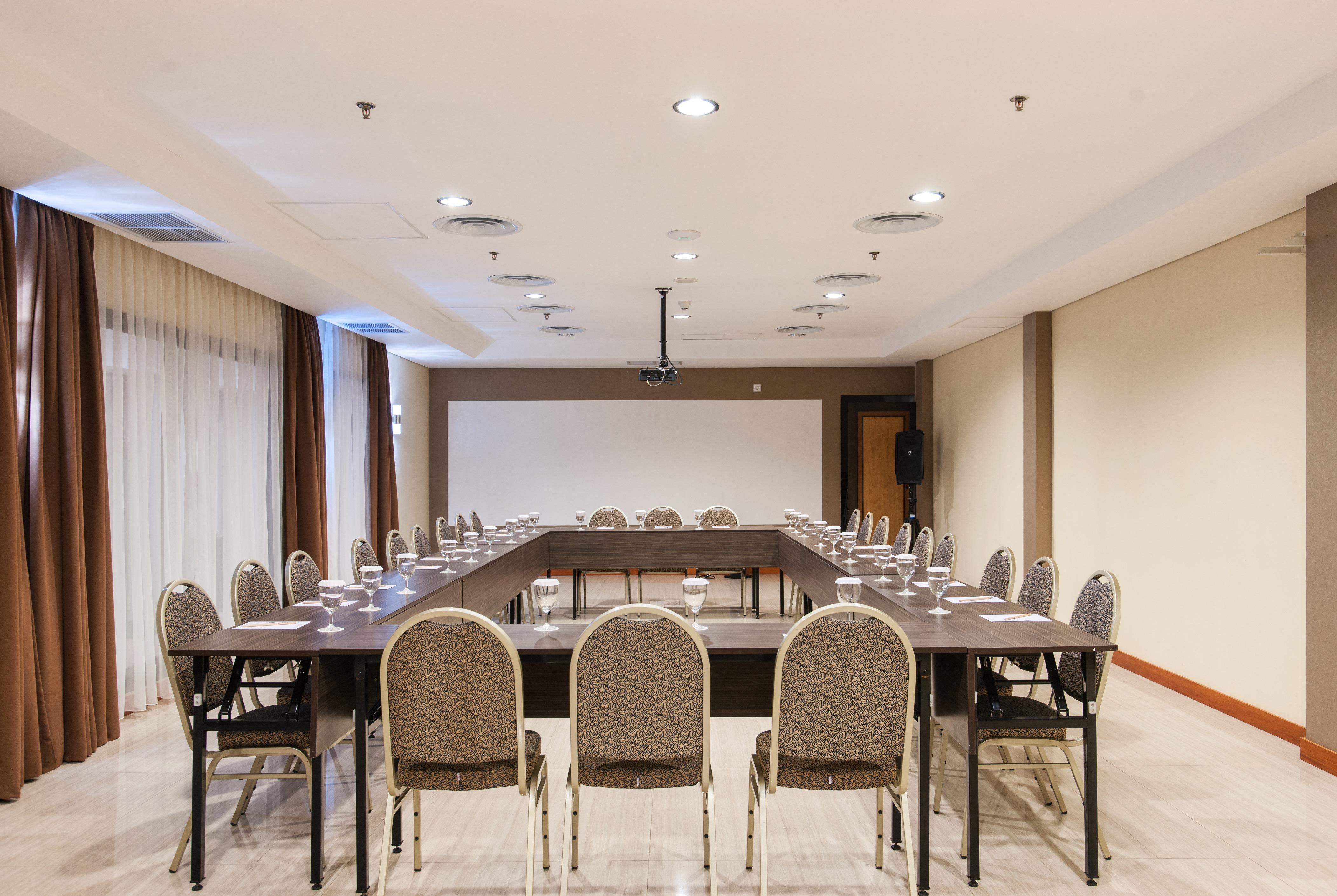 Atanaya Kuta Bali Hotel 4*