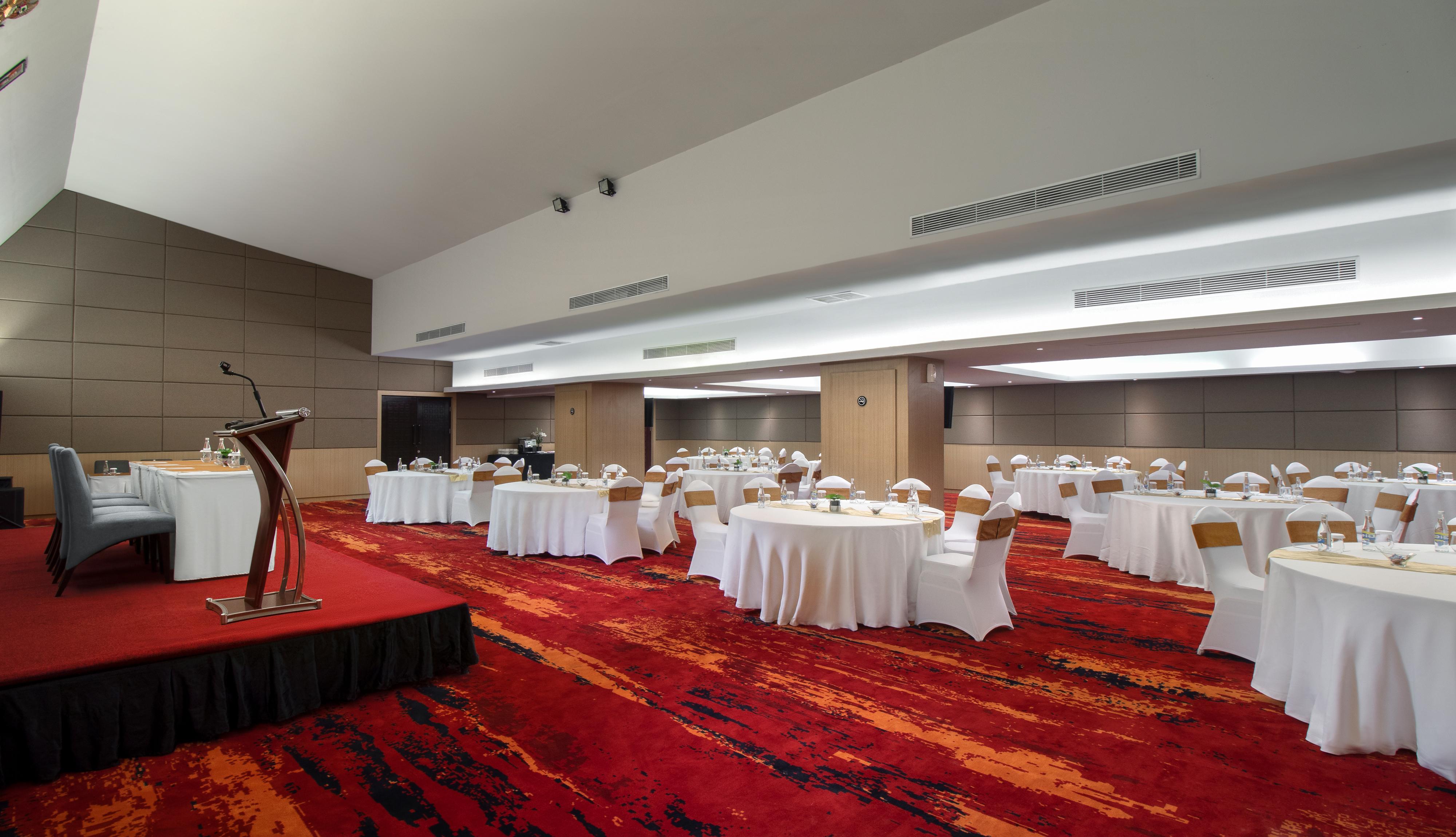 Grand Sovereign Kuta Bali Hotel