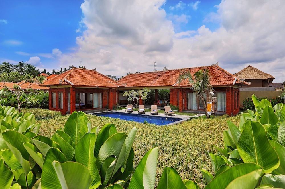 Villa Heaven Sayan *