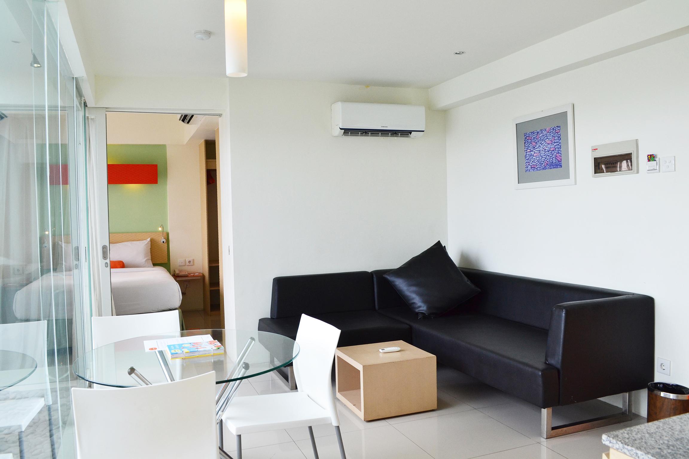 Harris & Residences Sunset Road 4*