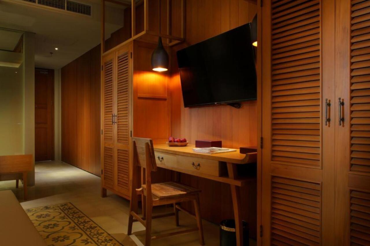 Swarga Bali Berawa Hotel 5*