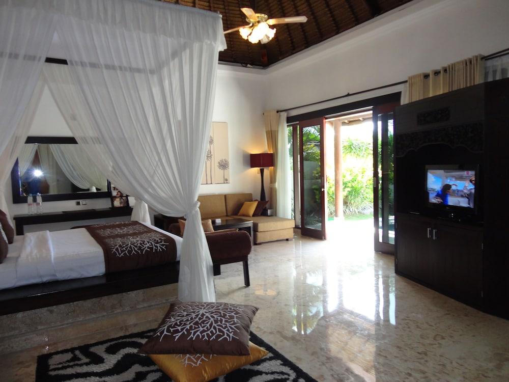Hillstone Uluwatu 5* Ungasan (Bali)