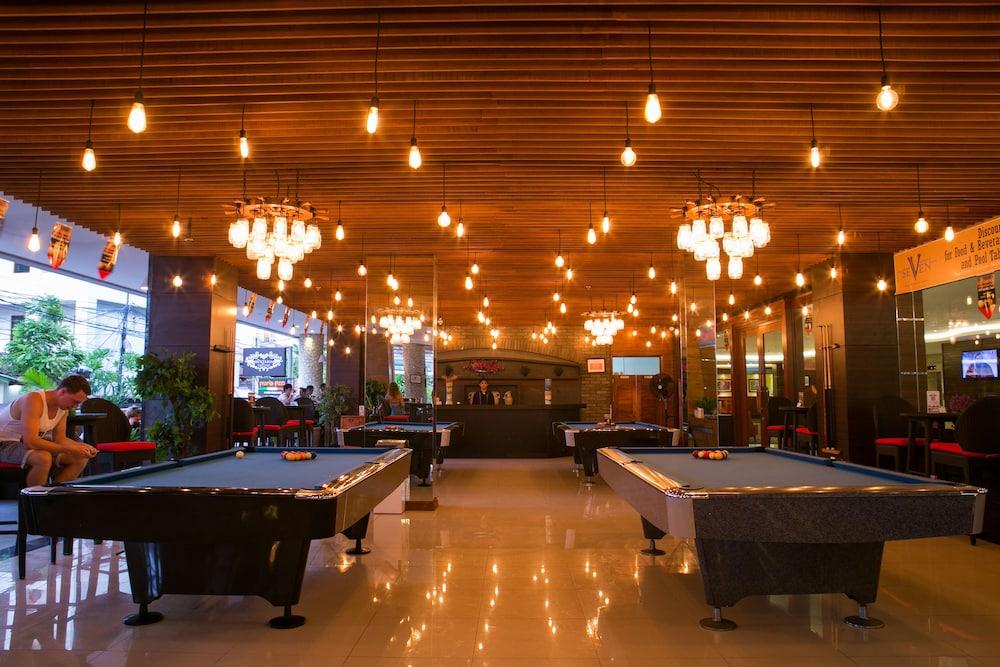 Kutabex Beachfront Hotel Hotel 3*